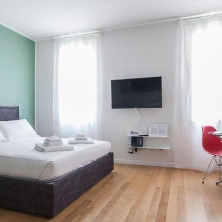Navigli Suites - Tornatore Mediolan Zewnętrze zdjęcie