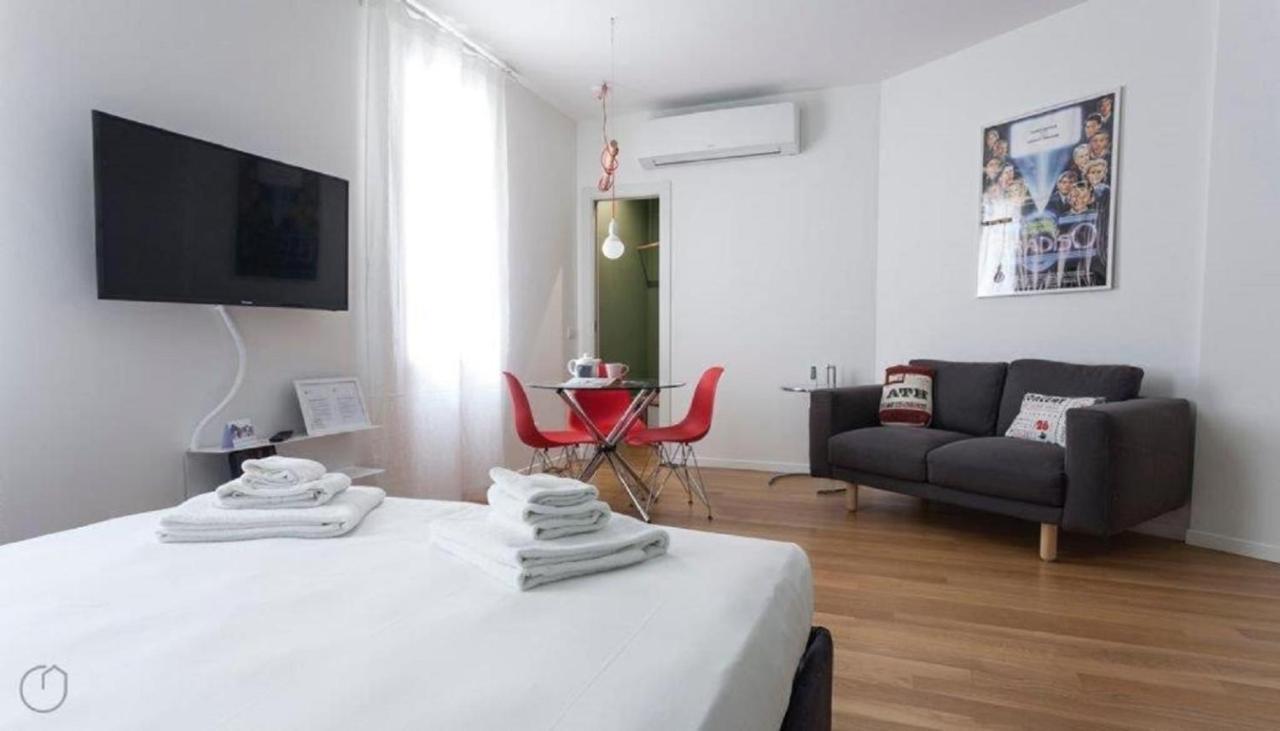 Navigli Suites - Tornatore Mediolan Zewnętrze zdjęcie